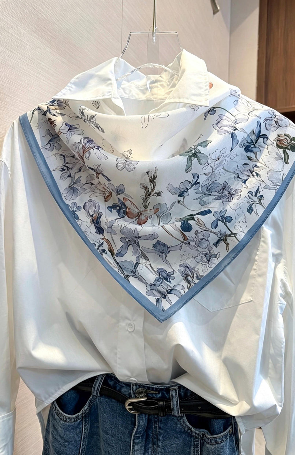 100% Mulberry Silk Scarf 26"x26" 65x65CM, Floral Butterfly Square Bandana, Silk Crepe de Chine Neck Scarf, Luxury Summer Gift for Her