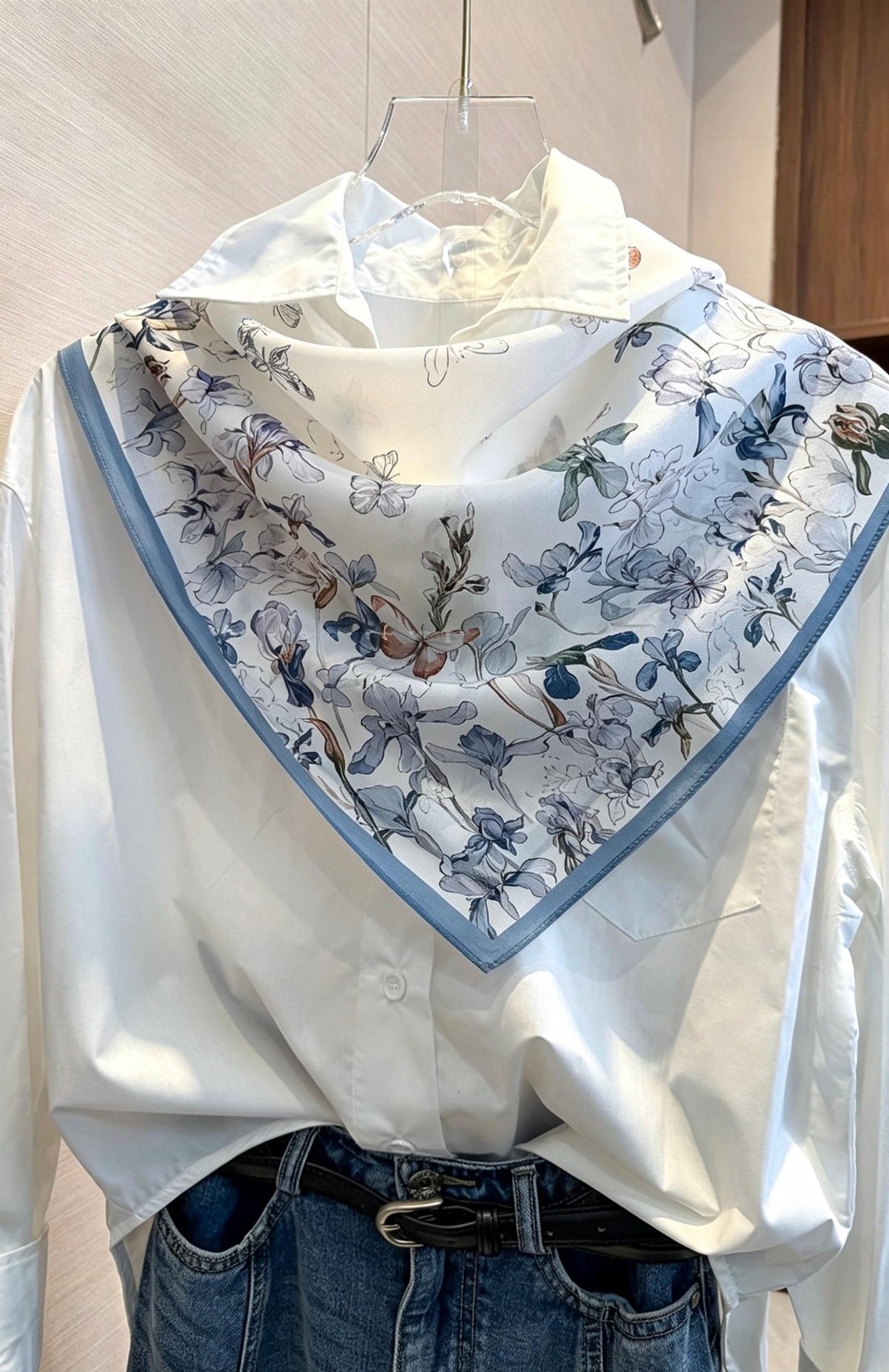 100% Mulberry Silk Scarf 26"x26" 65x65CM, Floral Butterfly Square Bandana, Silk Crepe de Chine Neck Scarf, Luxury Summer Gift for Her