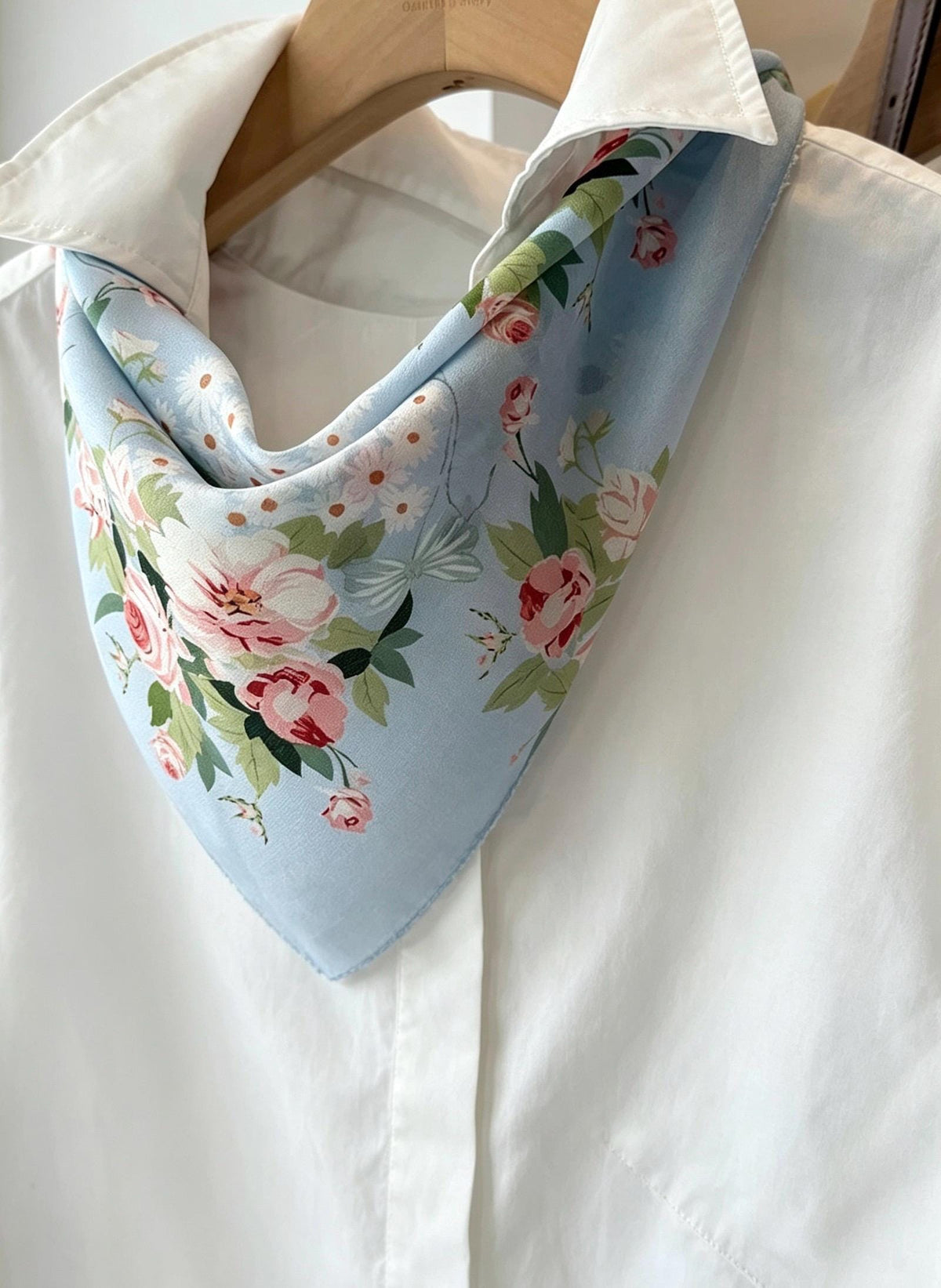 100% Mulberry Silk Scarf 26"x26" 65x65CM, Light Blue Floral Silk Bandana, Fresh Summer Neckerchief, Pastel Cottagecore Hair Head Scarf Gift