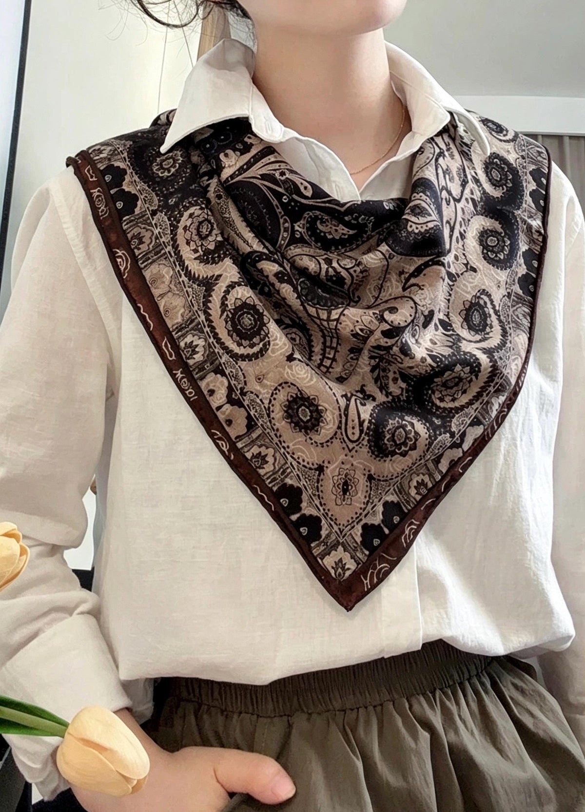 Mulberry Silk Wool Blend Scarf 26"x26" 65x65cm, Luxury Australian Wool Vintage Caramel Shawl, Elegant Autumn Winter Gift for Her Neckerchief