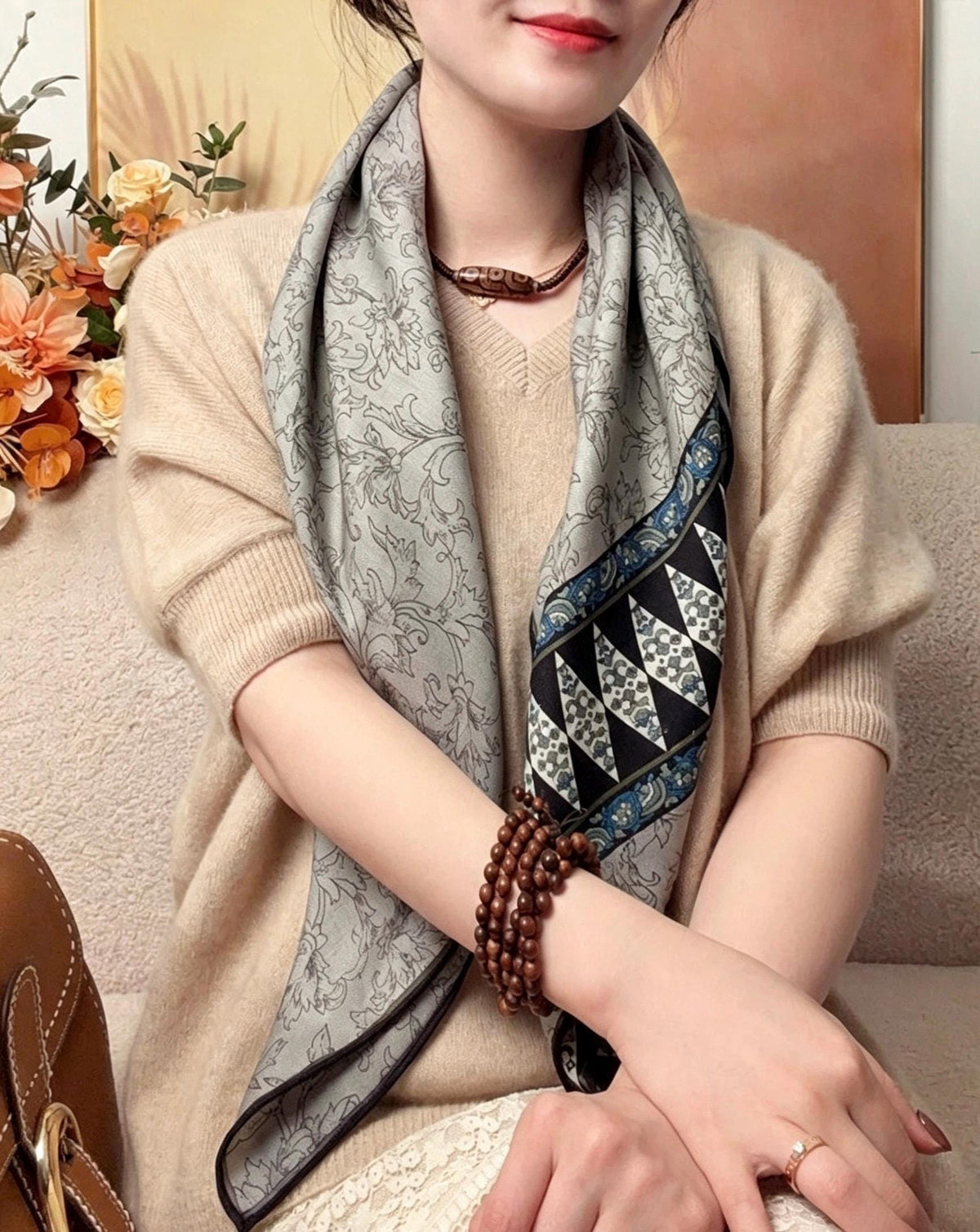 Silk Wool Scarf 33"x33" 85x85cm, Rustic Smoky Grey Silk Wool Blend Square Shawl, Lightweight Air Condition Wrap, Gift for Her