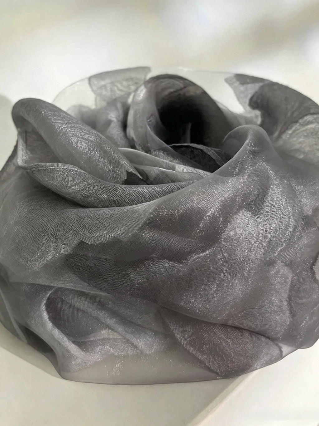 Wrapwhisper 3D Rose Cut-Flower Organza Silk Shawl – Elegant Gradient Floral Wrap, Sheer Wedding Scarf, Lightweight Oversized Women’s Stole