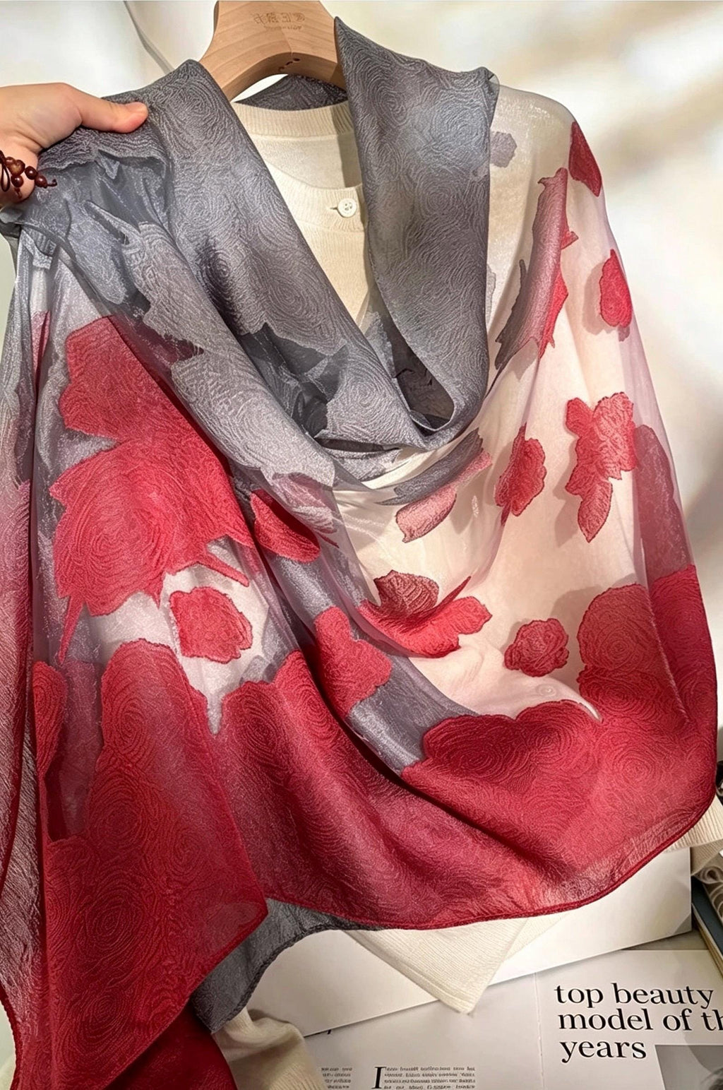 Wrapwhisper 3D Rose Cut-Flower Organza Silk Shawl – Elegant Gradient Floral Wrap, Sheer Wedding Scarf, Lightweight Oversized Women’s Stole