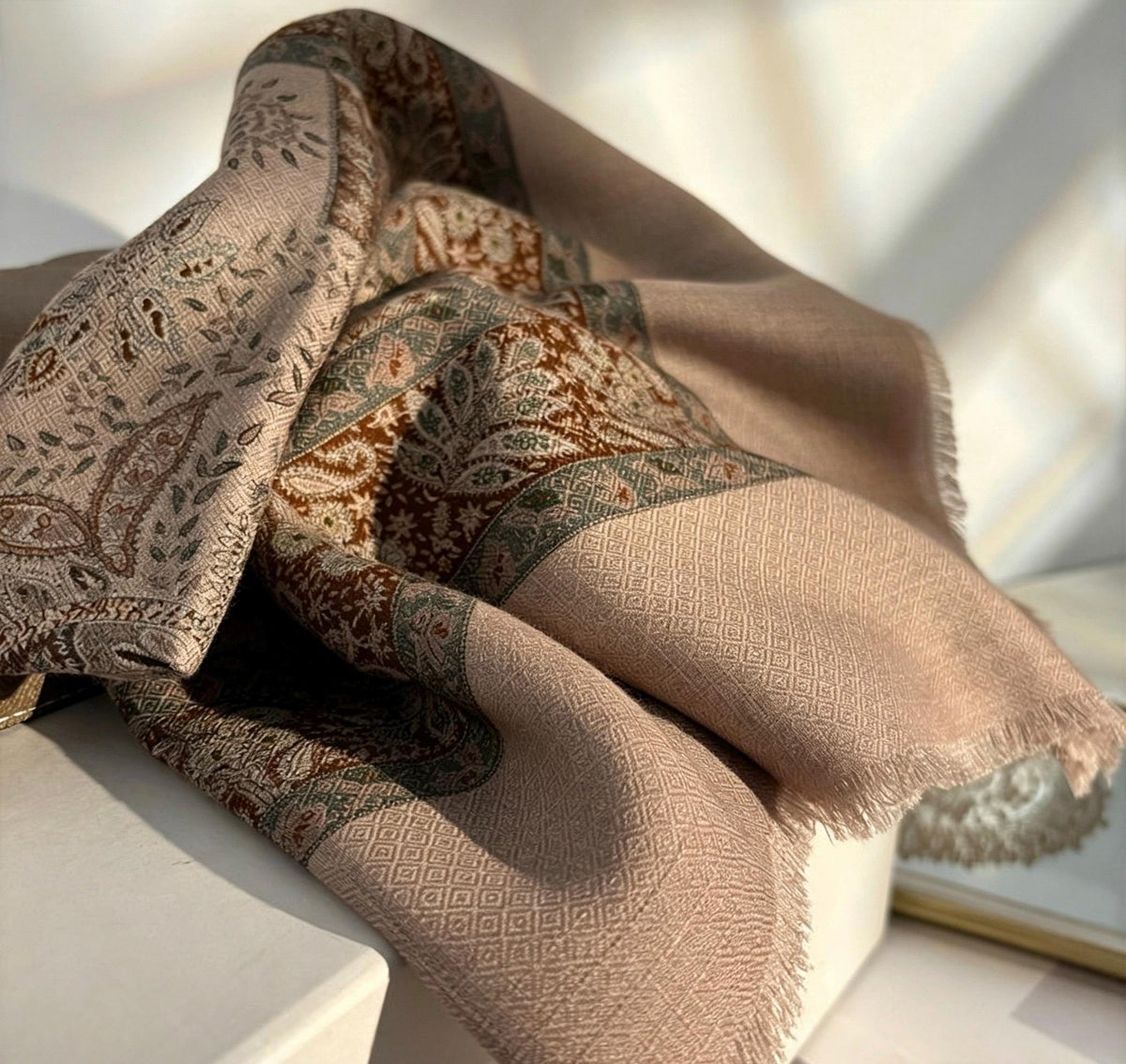 Silk Wool Scarf 53"x53" 135x135cm, Classic Paisley 2-in-1 Silk Wool Square Scarf Shawl, Winter Soft Dual-Use Wrap, Gift for Her