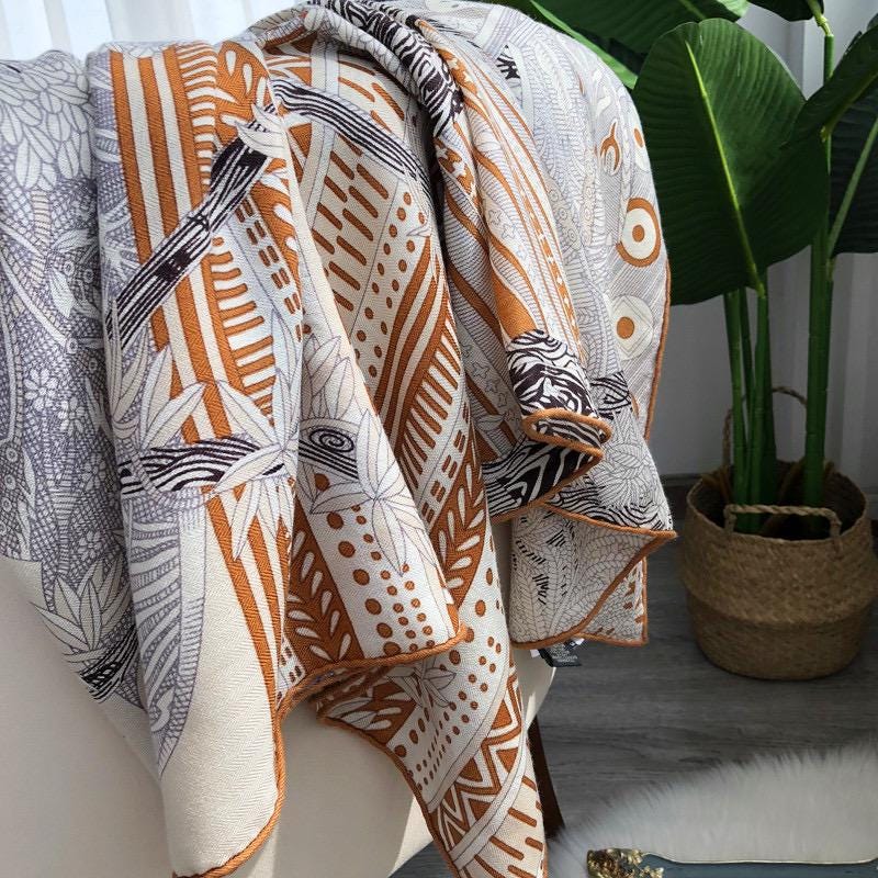 Silk Wool Scarf 53"x53" 135x135cm, Elegant Intellectual Silk Wool Square Scarf Shawl, 2-in-1 Warm Office Wrap, Gift for Her