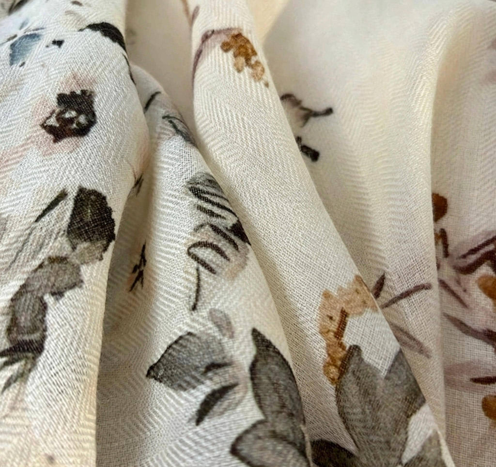 100% Australian Wool Scarf 37"x37" 95x95cm, Chinese Vintage Hollow Out Wool Square Scarf Shawl, Oriental Cutout Wrap