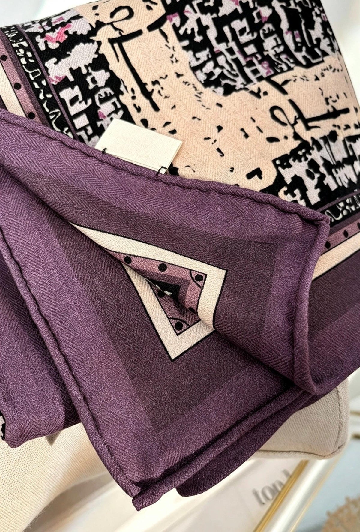 100% Australian Wool Scarf 35"x35" 88x88cm, Houndstooth Vintage Wool Square Scarf Shawl, Elegant Retro Wool Wrap, Gift for Her
