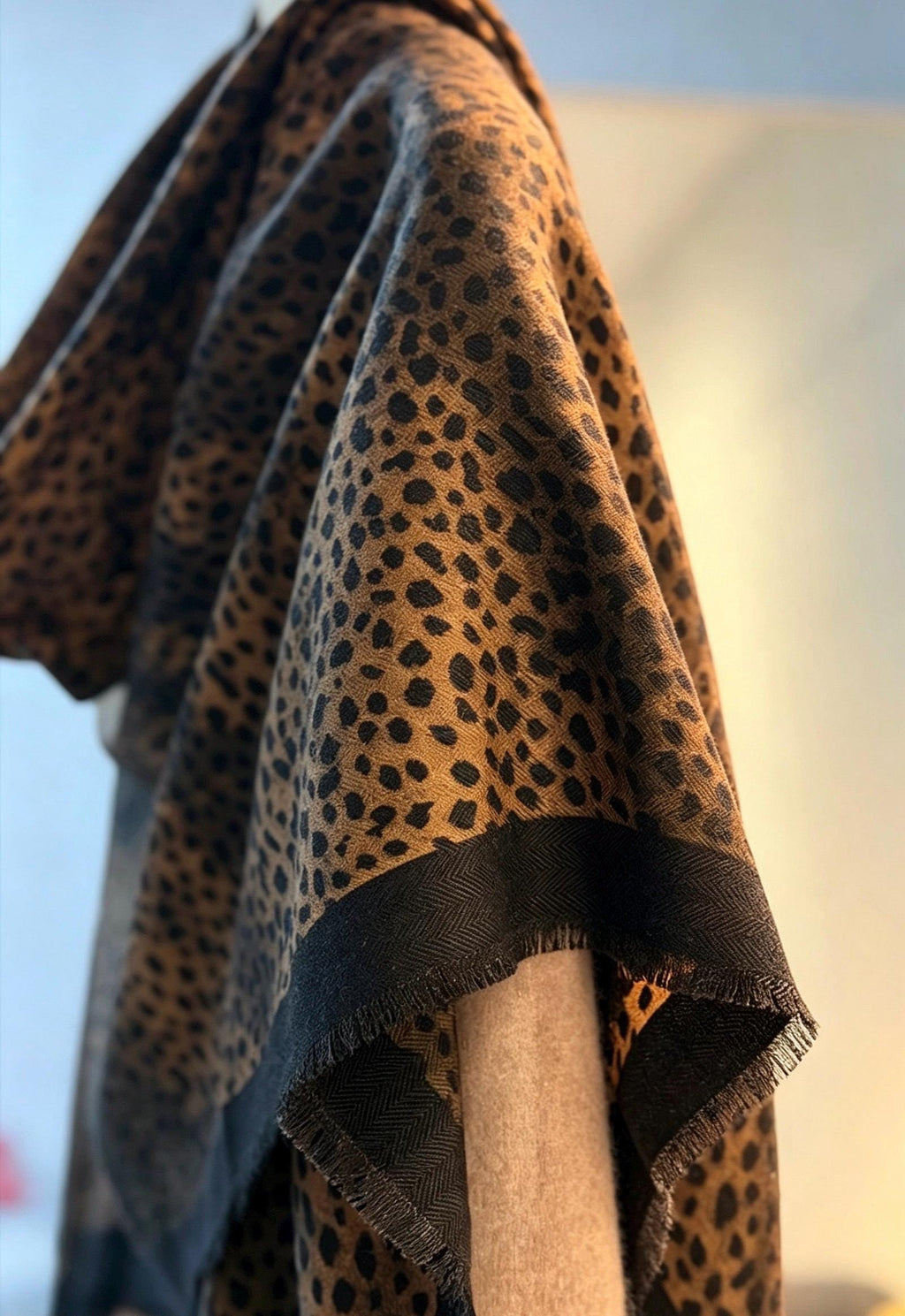 Silk Wool Scarf 54"x54" 138x138cm, Caramel Maillard Old Money Mulberry Silk Square Scarf Large Shawl Winter Warm Wrap Gift for Her