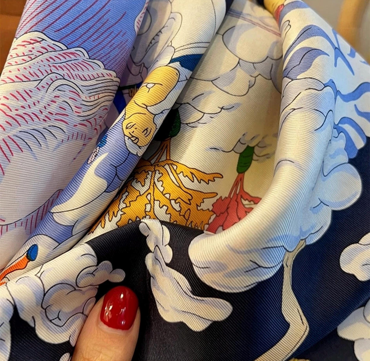 100% Mulberry Silk Scarf 35"x35" 90x90cm, Clouds in Sky 14mm Silk Square Scarf, Silk Scarf Shawl Wrap, Gift for Her