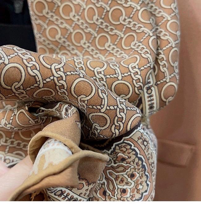 100% Mulberry Silk Scarf 35"x35" 88x88cm, Cappuccino 18mm Silk Twill Sandwashed Square Scarf, Vintage Retro Silk Shawl Wrap, Gift for Her