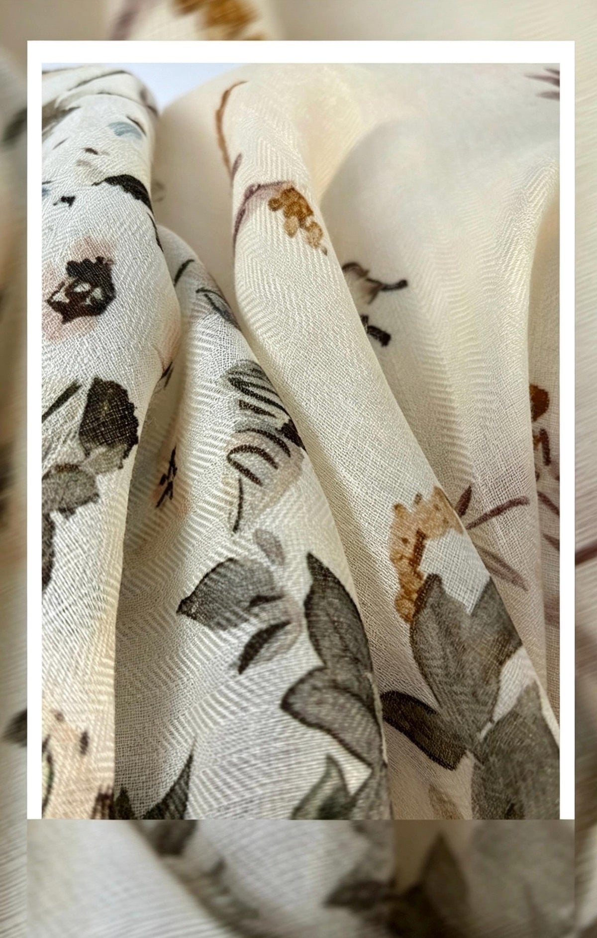 100% Australian Wool Scarf 37"x37" 95x95cm, Chinese Vintage Hollow Out Wool Square Scarf Shawl, Oriental Cutout Wrap