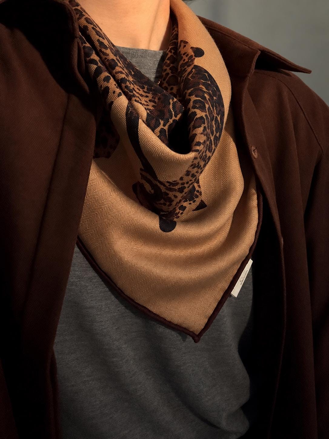Silk Wool Scarf 35”x35” 88x88cm, Leopard Print Square Scarf, Italian Old Money Style Silk Wool Shawl, Women’s Fall Winter Wrap
