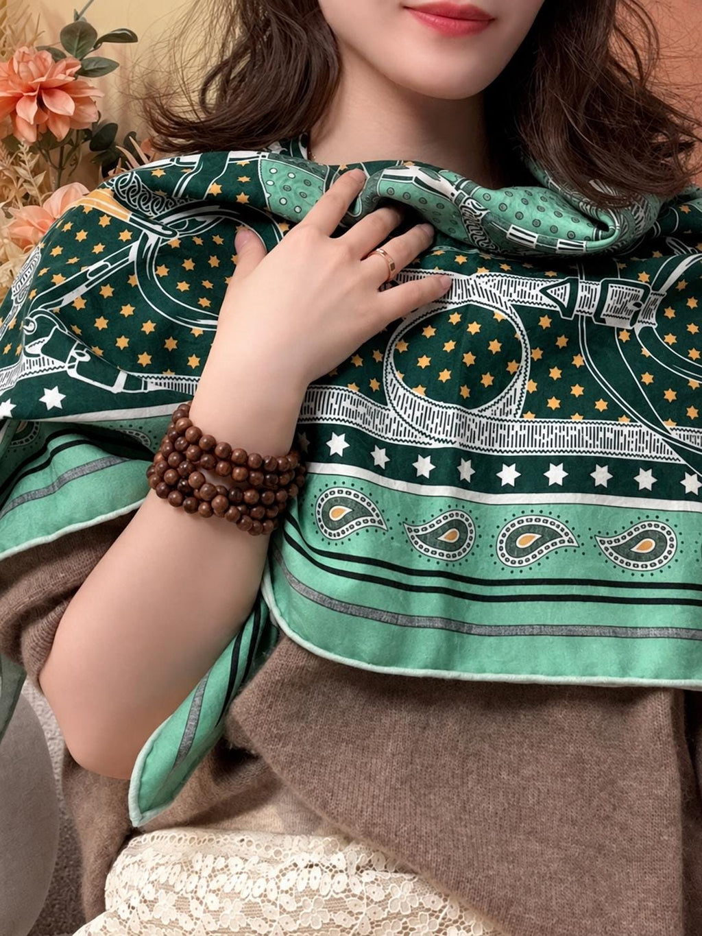 Silk Cashmere Scarf 42"x42" 108x108cm, Green Golden Spur Jacquard Scarf, Double Sided Luxury Winter Shawl, Women's Wrap
