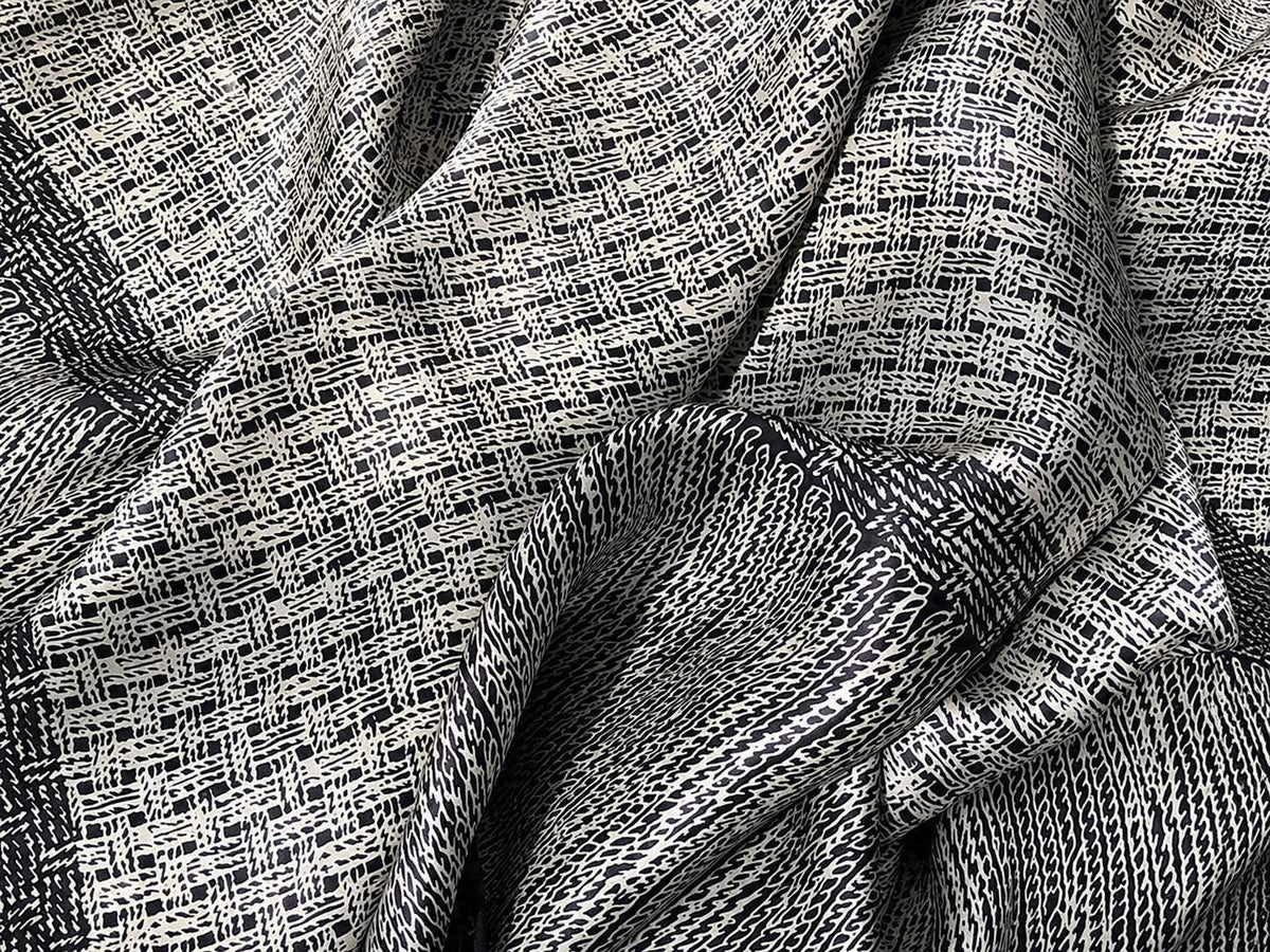100% Mulberry Silk Scarf 42.5"x42.5" 108x108cm, Black White Square Scarf, Luxury Satin Silk Shawl, Chic Fall Women's Wrap