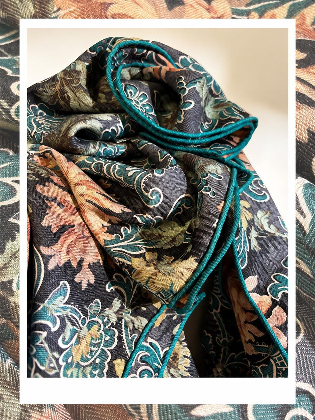 Silk Wool Scarf 53"x53" 135x135cm, Italian Medieval Art Square Scarf, Vintage Luxury Silk Wool Shawl, Women's Fall Winter Wrap