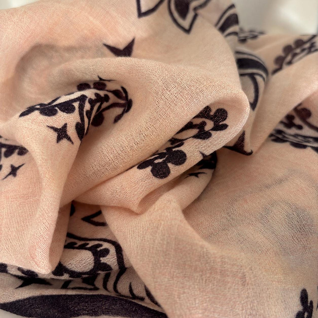 Wool Scarf 53"x53" 135x135cm, Luxury Paisley Jacquard Square Scarf, Vintage Winter Shawl, Elegant Women's Warm Wrap
