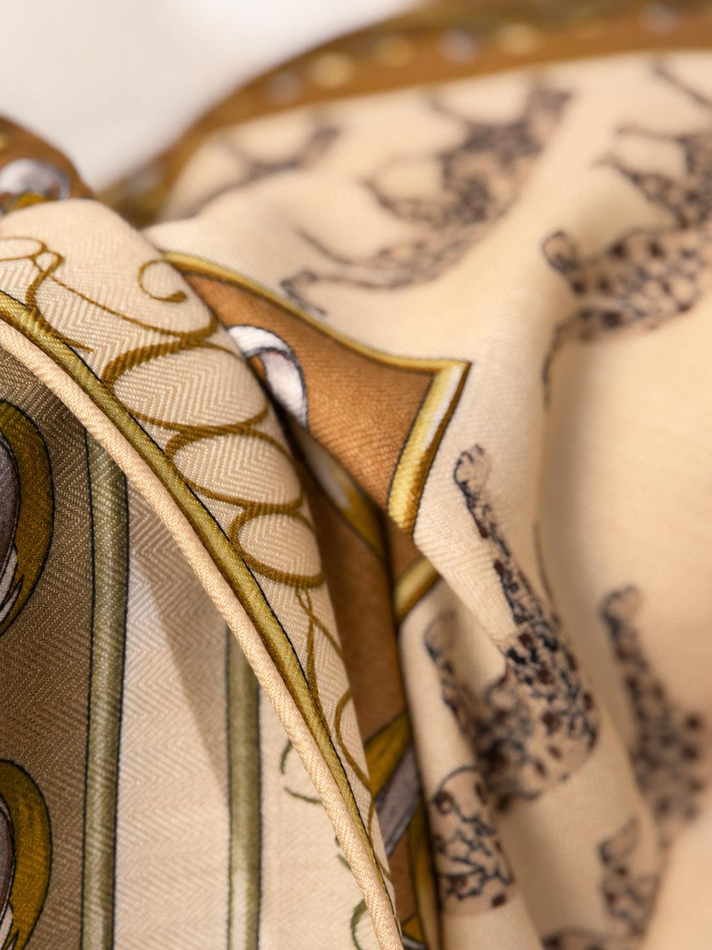 Silk Wool Scarf 26”x26” 65x65cm, Italian Vintage Two Tone Square Scarf, European Style Silk Wool Neck Scarf, Women’s Winter Accessory