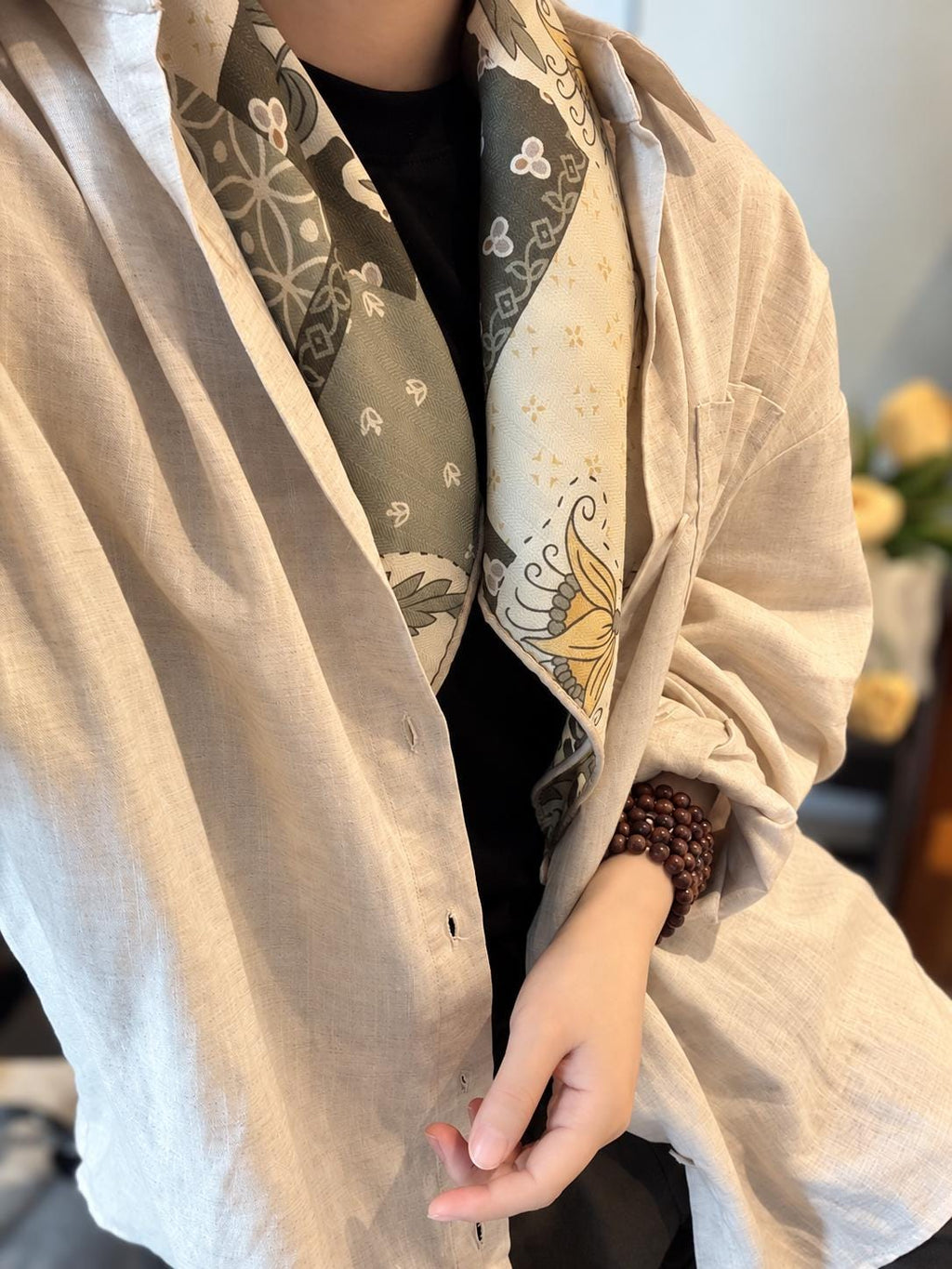 Silk Wool Scarf 26”x26” 65x65cm, European Cottage Floral Square Scarf, Vintage Art Silk Wool Neck Scarf, Women’s Winter Accessory