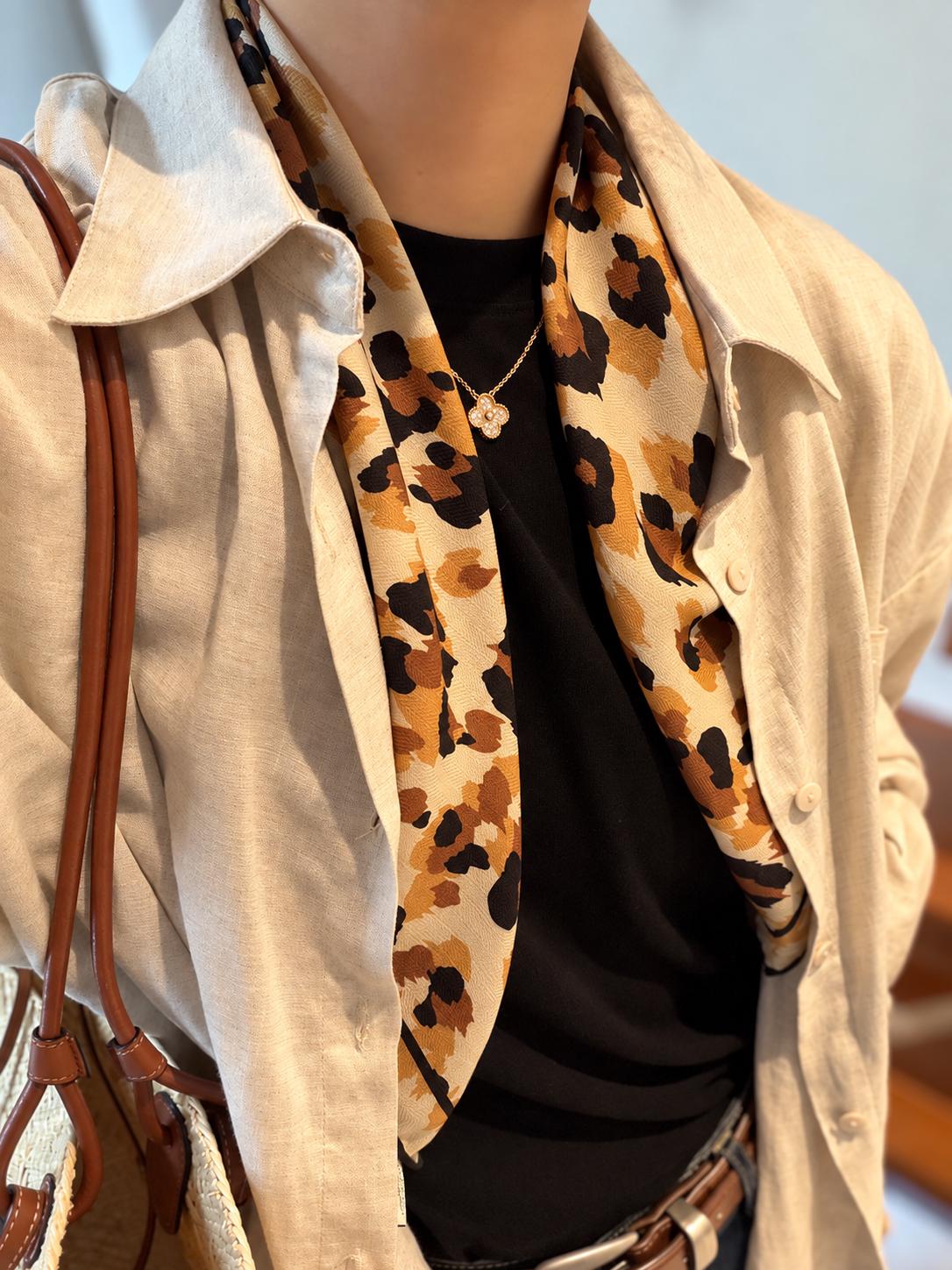 Silk Wool Scarf 35”x35” 88x88cm, Mocha Leopard Square Scarf, Italian Vintage Silk Wool Neck Scarf, Women’s Winter Accessory