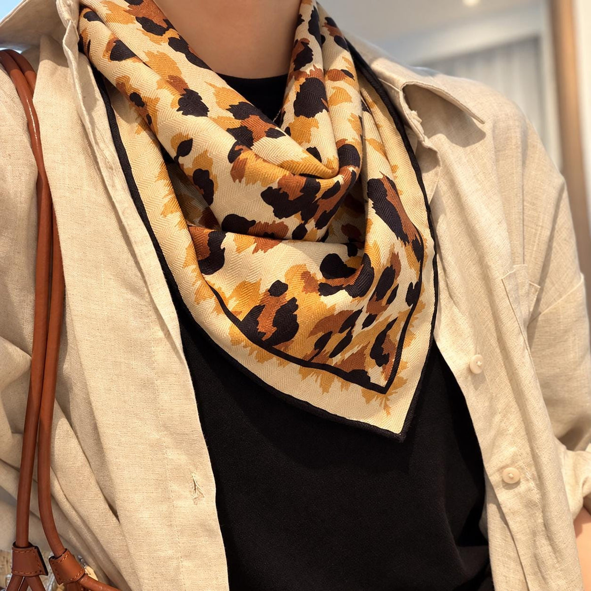 Silk Wool Scarf 35”x35” 88x88cm, Mocha Leopard Square Scarf, Italian Vintage Silk Wool Neck Scarf, Women’s Winter Accessory