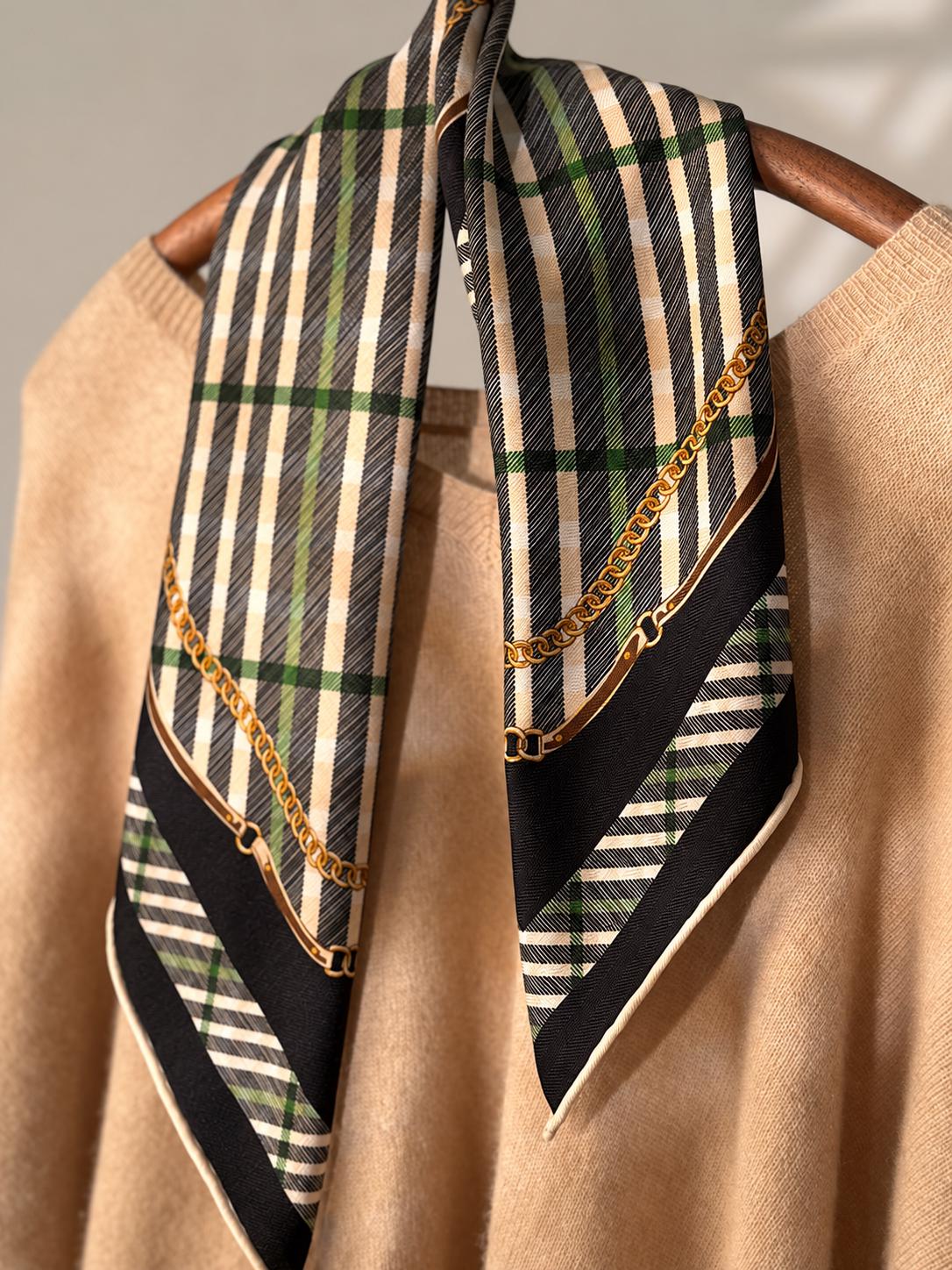 Silk Wool Scarf 26”x26” 65x65cm, Italian Inspired Lock Chain Square Scarf, Vintage Silk Wool Neck Scarf, Women’s Fall Winter Accessory