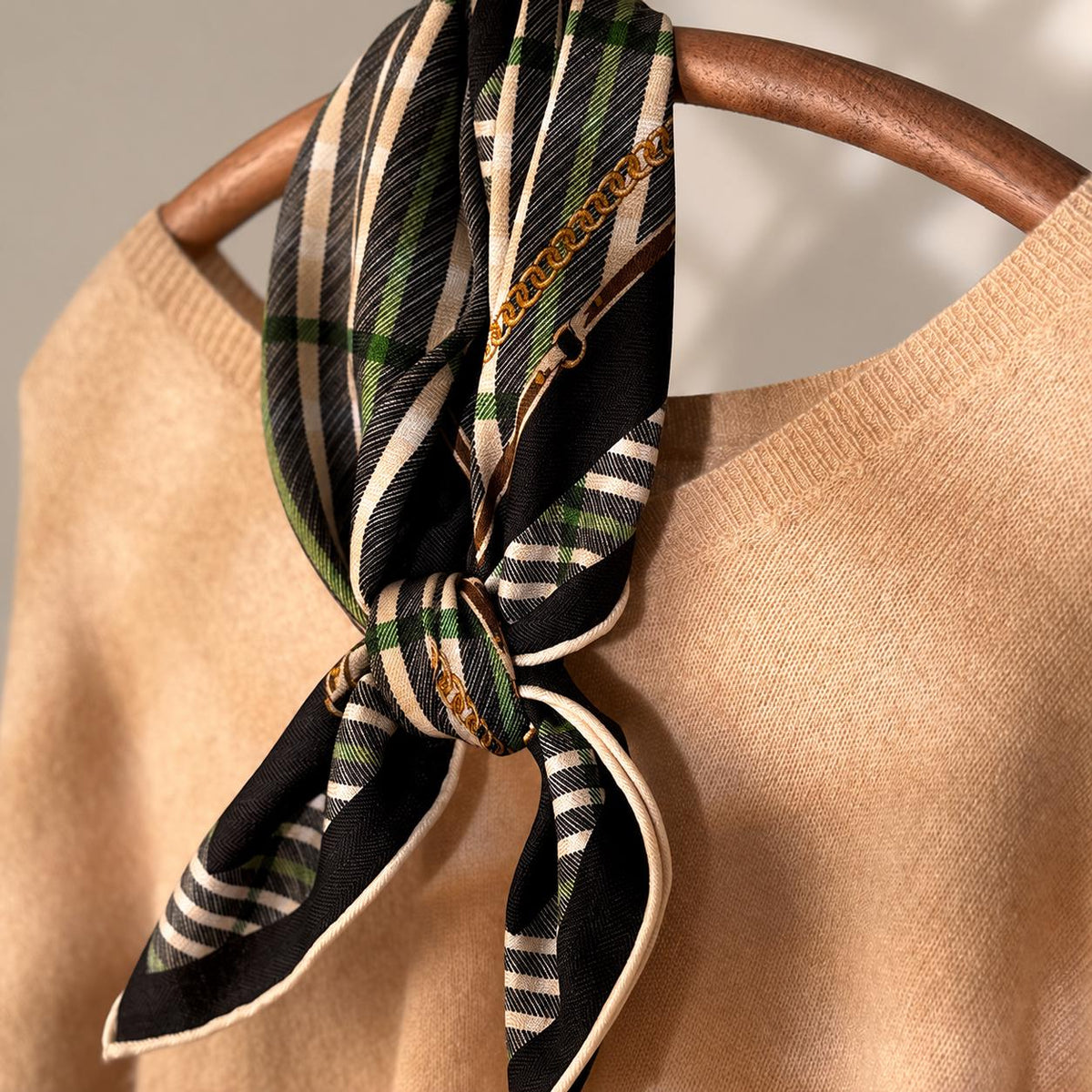 Silk Wool Scarf 26”x26” 65x65cm, Italian Inspired Lock Chain Square Scarf, Vintage Silk Wool Neck Scarf, Women’s Fall Winter Accessory