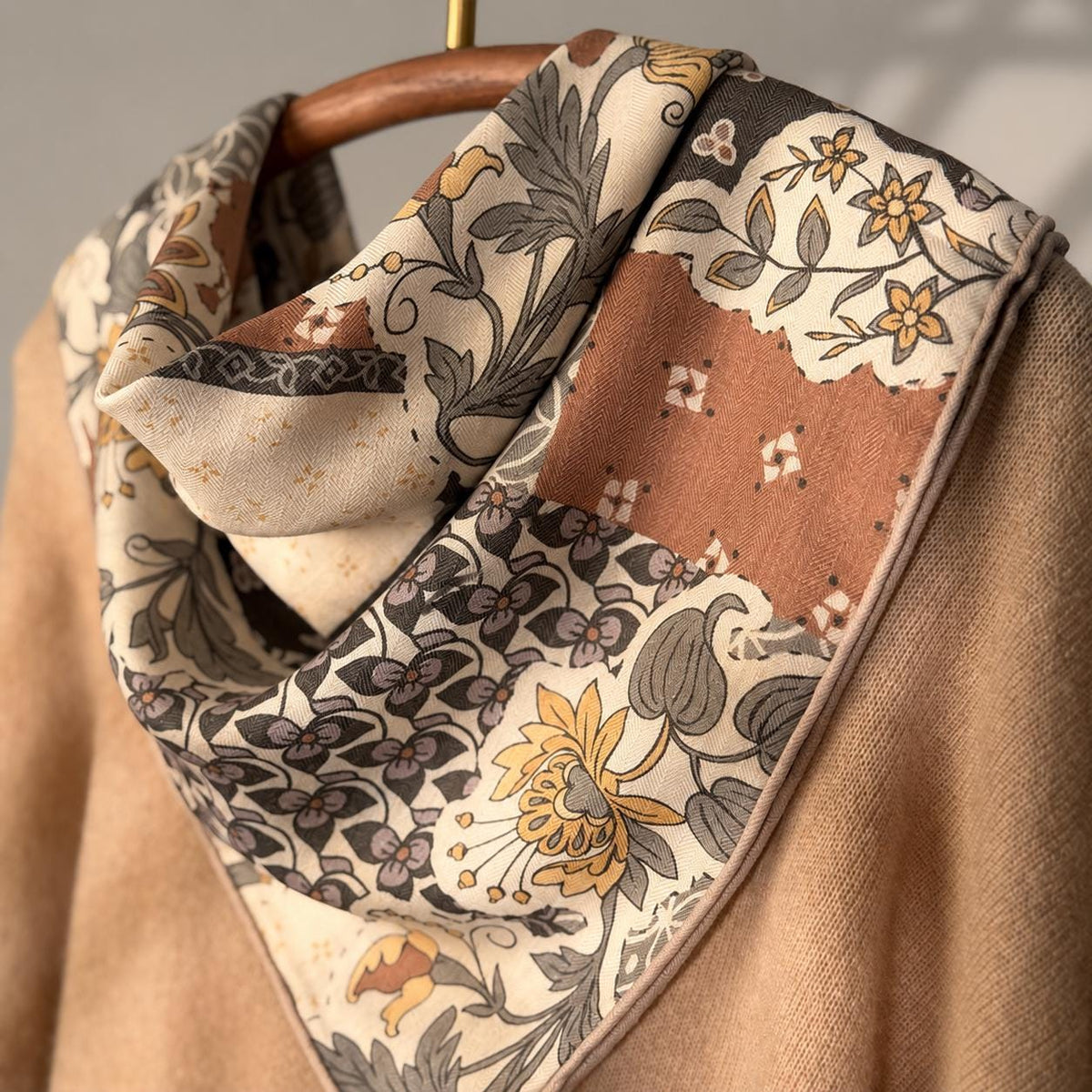 Silk Wool Scarf 26”x26” 65x65cm, European Cottage Floral Square Scarf, Vintage Art Silk Wool Neck Scarf, Women’s Winter Accessory