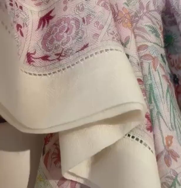 Australian Wool Scarf 35"x35" 88x88cm, Secret Garden Hollow Out Luxury Shawl, Lace Floral Large Square Wrap, Soft Spring Autumn Cape