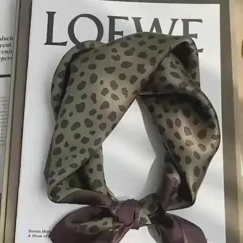 Korean Style Mulberry Silk Square Scarf, Chic Retro Neck Scarf for Women, Elegant Small Silk Kerchief, Fashion Accessories, 21"x21" Gift
